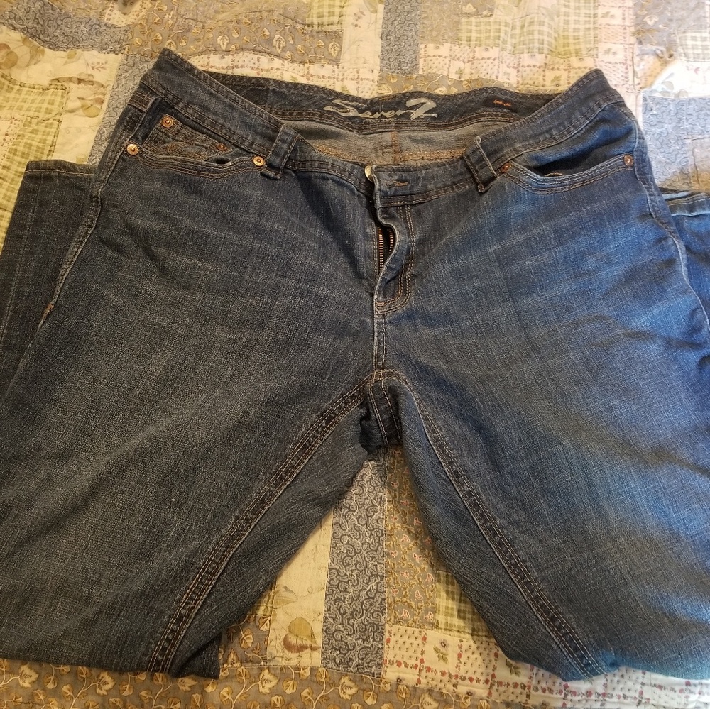 Seven jeans